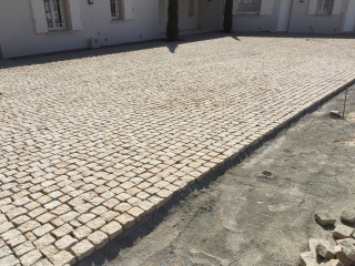 Paving & cobble stones